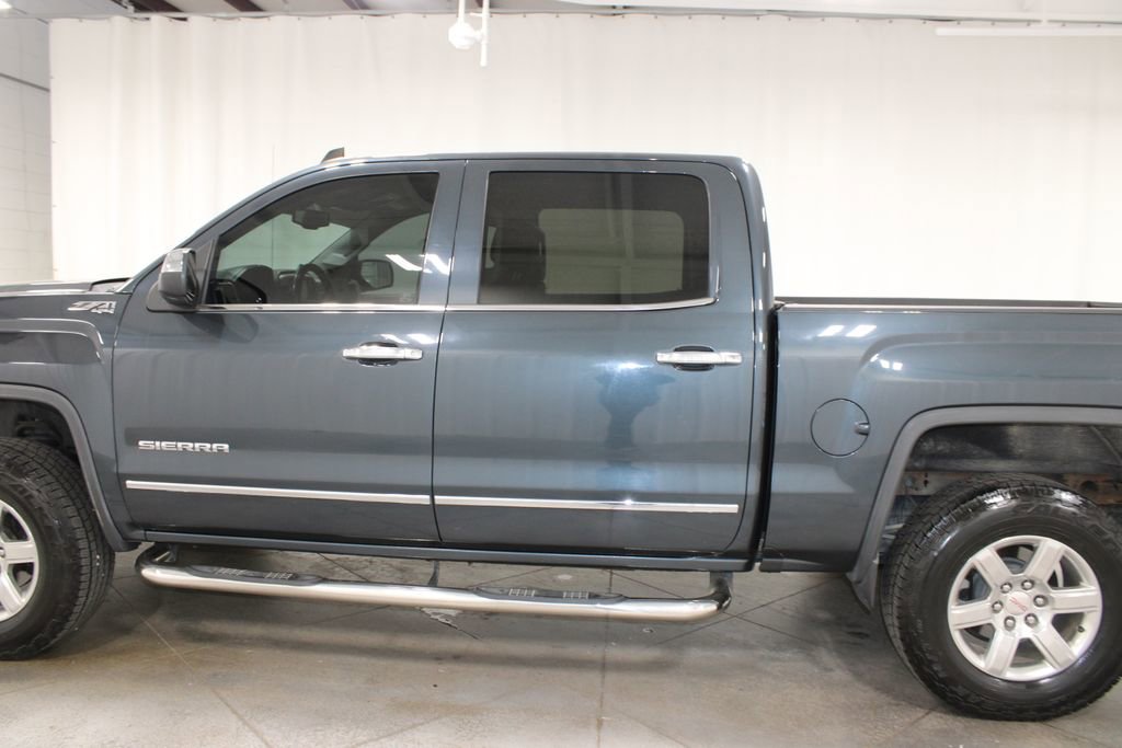 Used 2017 GMC Sierra 1500 SLT w/ SLT Premium Package AWD/4WD image 6