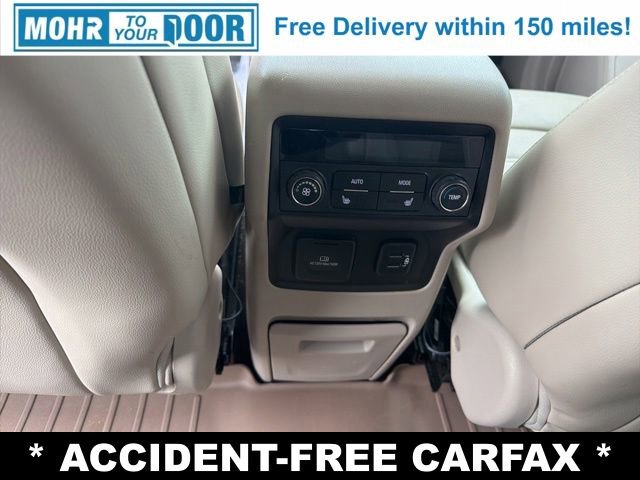 Used 2017 GMC Acadia Denali w/ Technology Package FWD image 36