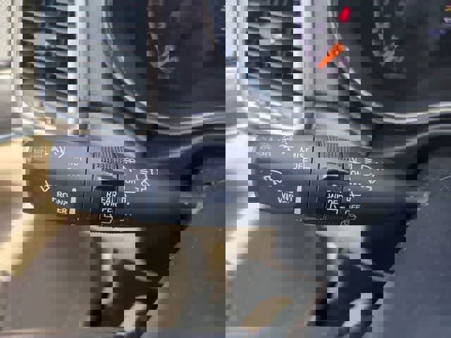 Used 2020 Jeep Grand Cherokee Limited w/ Luxury Group II image 27