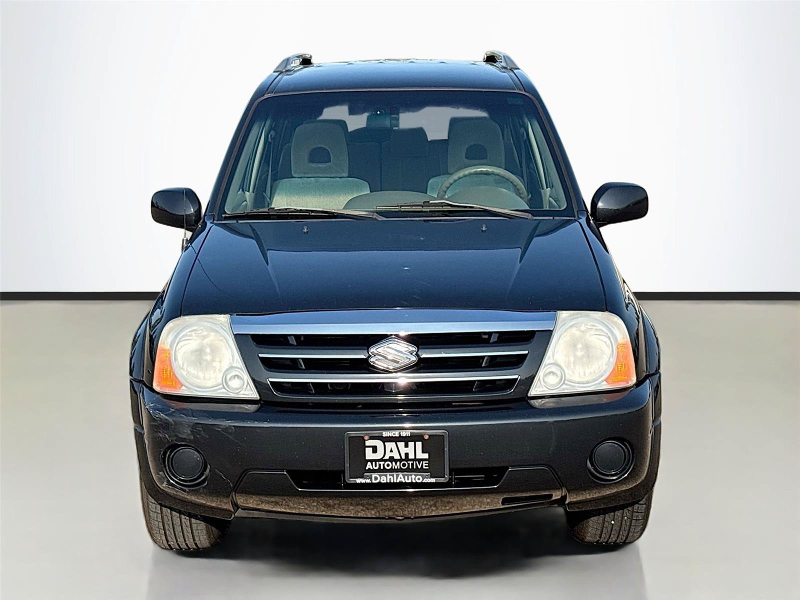 Used 2005 Suzuki XL7 4WD image 3
