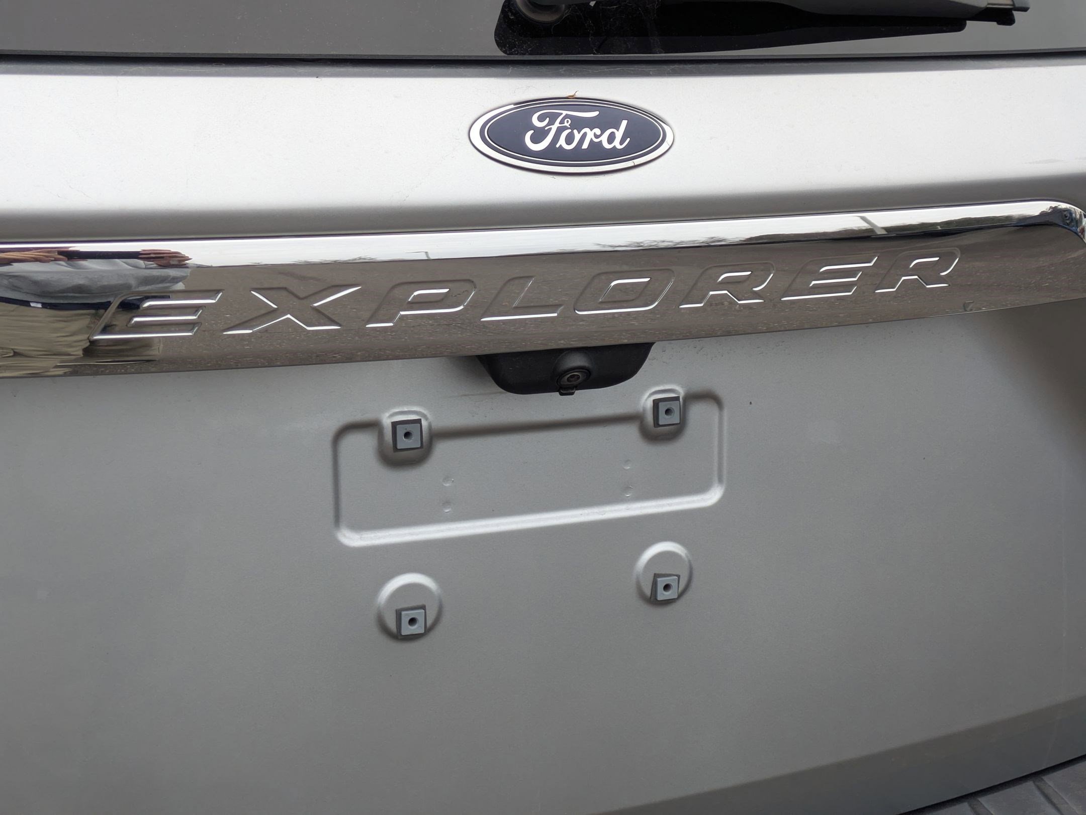 Used 2021 Ford Explorer XLT image 25