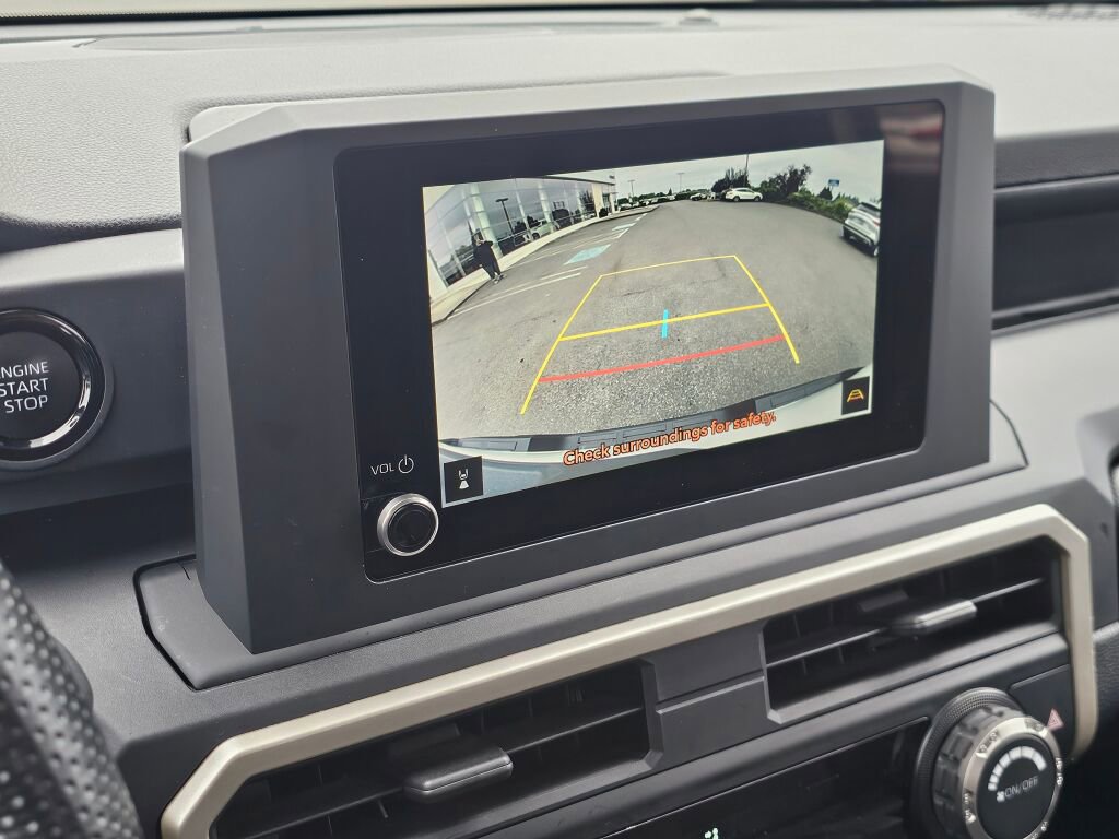 Used 2024 Toyota Tacoma SR RWD image 32