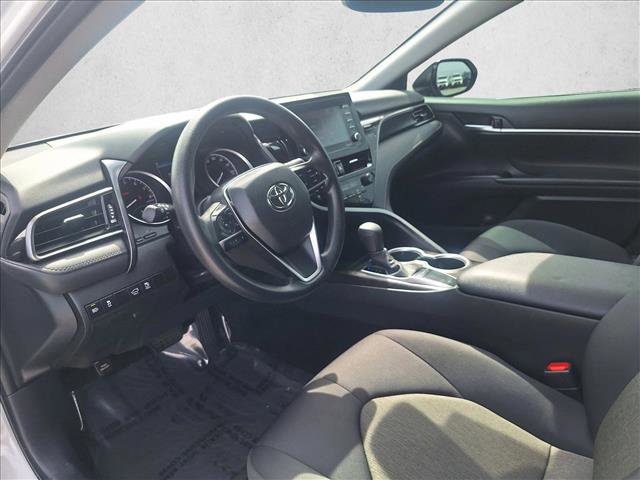 Used 2023 Toyota Camry LE w/ Convenience Package image 10