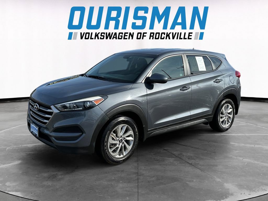 Used 2017 Hyundai Tucson SE image 2