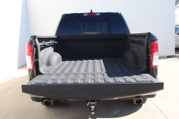 Used 2021 RAM 1500 Big Horn image 8