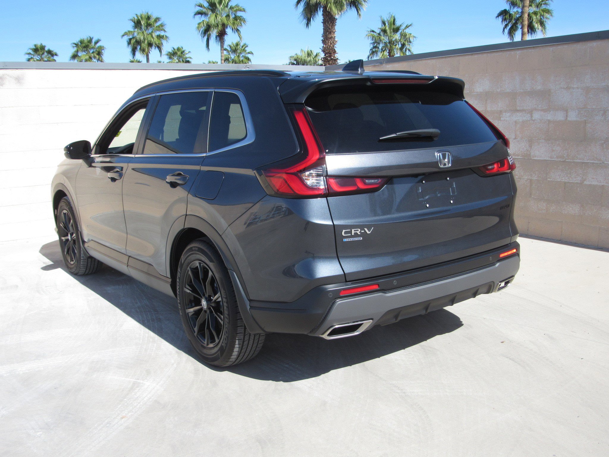 Used 2025 Honda CR-V Sport-L image 6