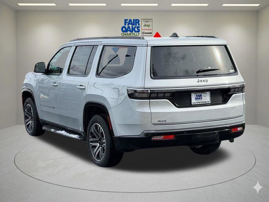 New 2026 Jeep Grand Wagoneer 4WD w/ Premium Group I image 9