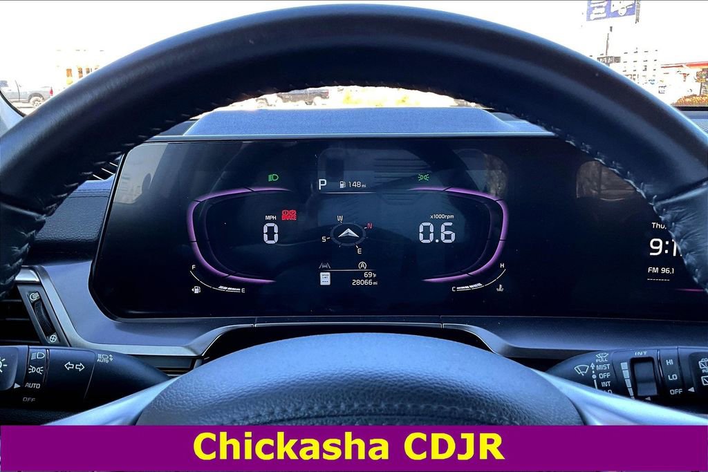 Used 2025 Kia Telluride S image 13