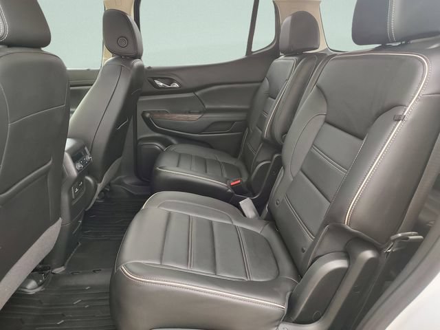 Used 2020 GMC Acadia Denali w/ Technology Package FWD image 30