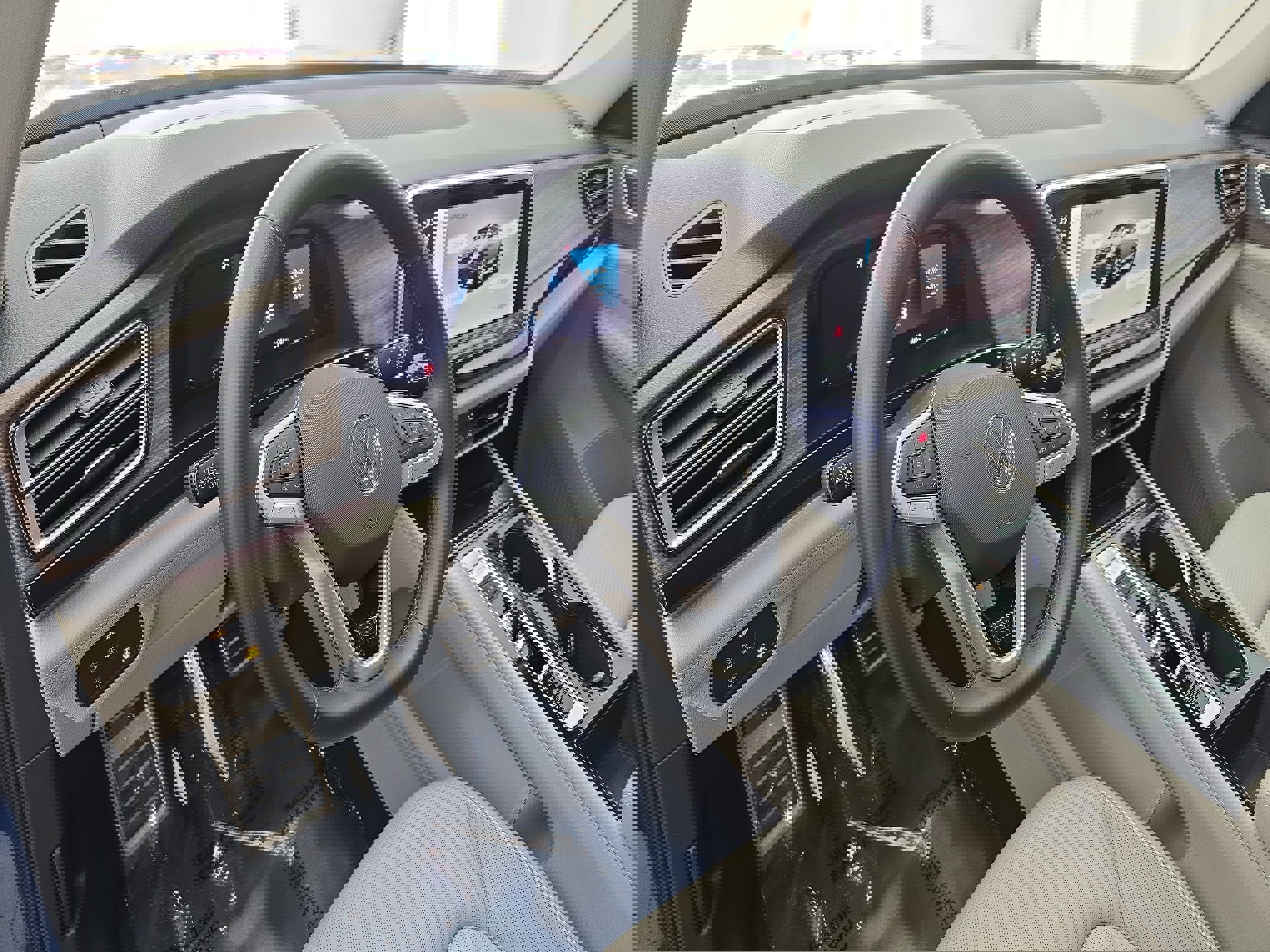 Certified 2025 Volkswagen Atlas SEL Premium R-Line image 17