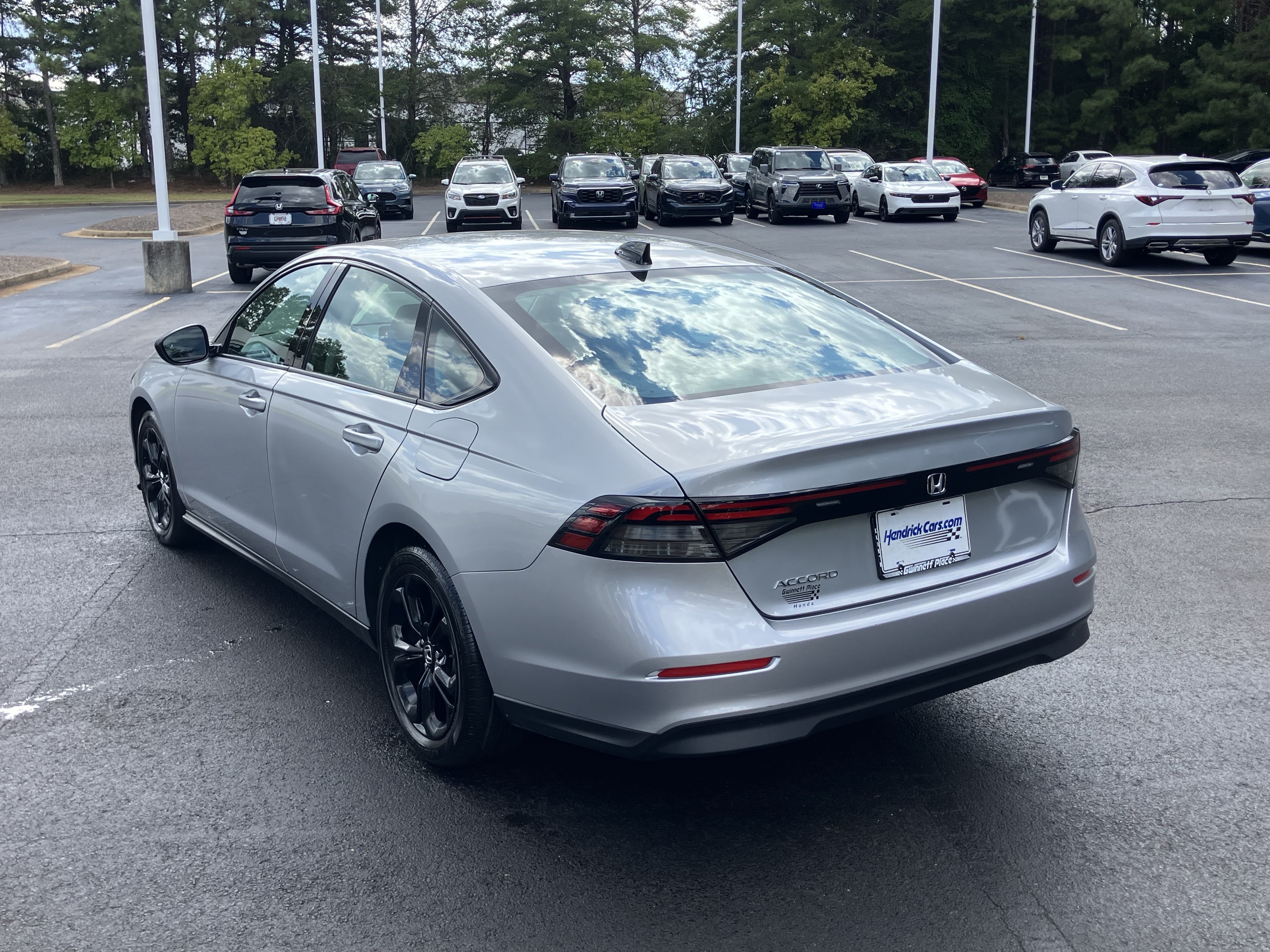 Used 2025 Honda Accord SE image 8