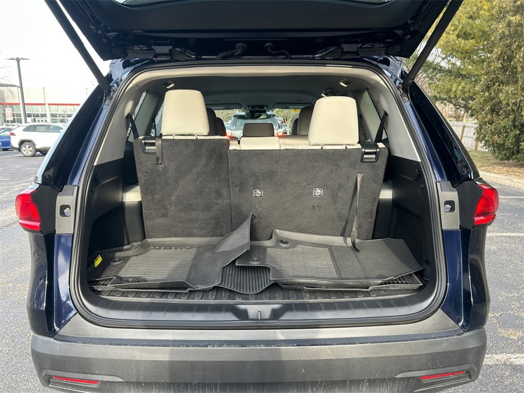 Used 2024 Toyota Grand Highlander XLE image 17