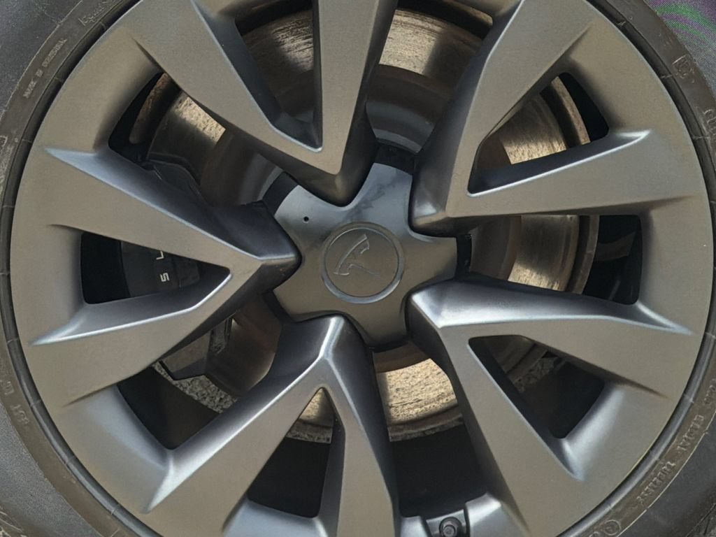 Used 2023 Tesla Model X AWD/4WD image 6