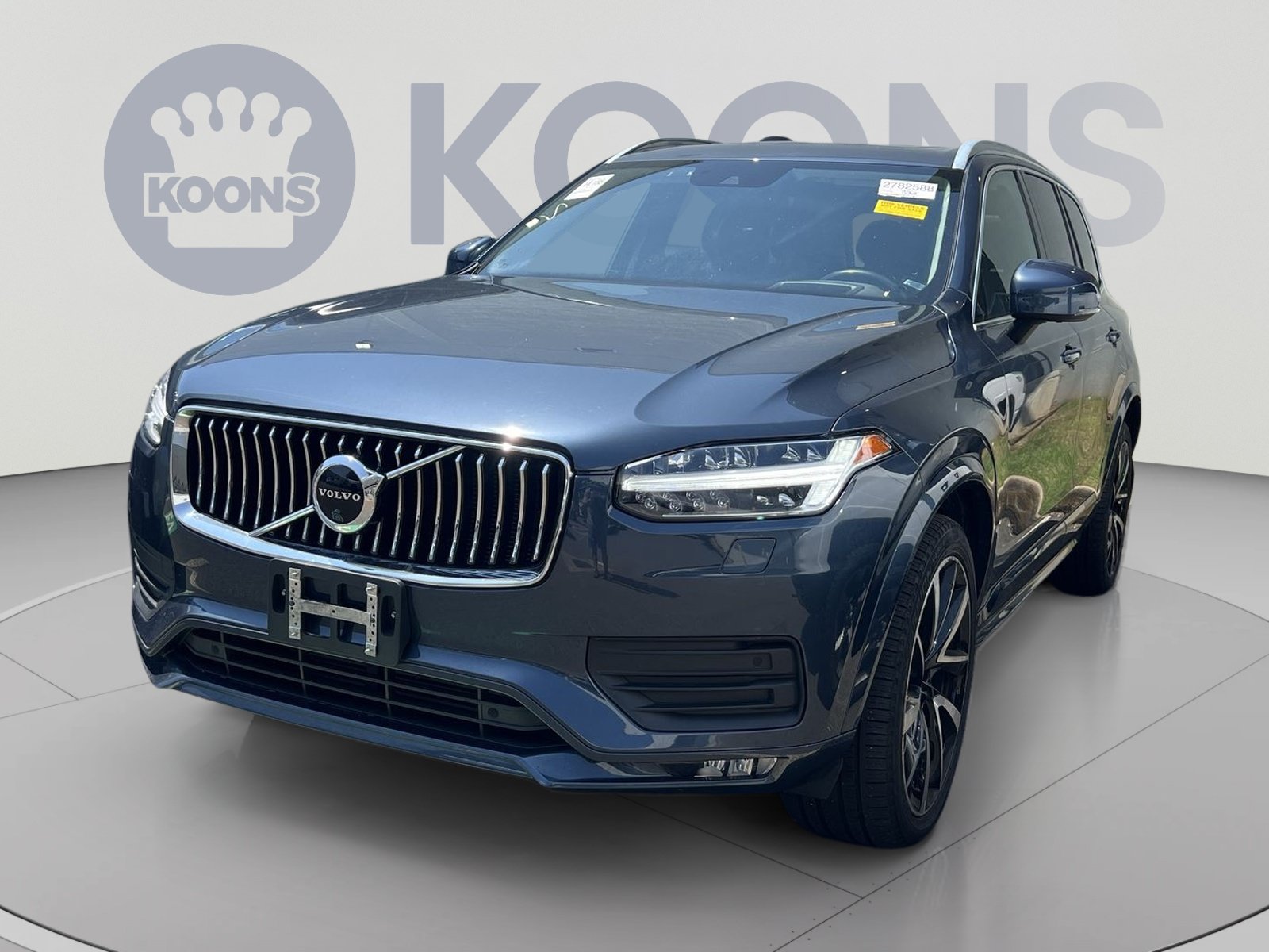 Used 2022 Volvo XC90 T6 Momentum w/ Advanced Package