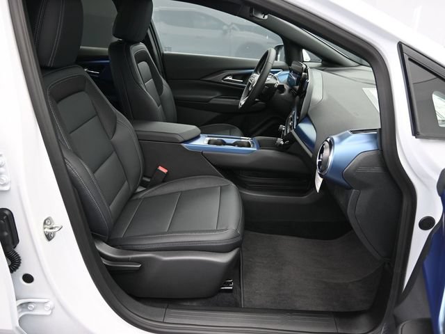 New 2026 Chevrolet Equinox EV LT FWD image 34