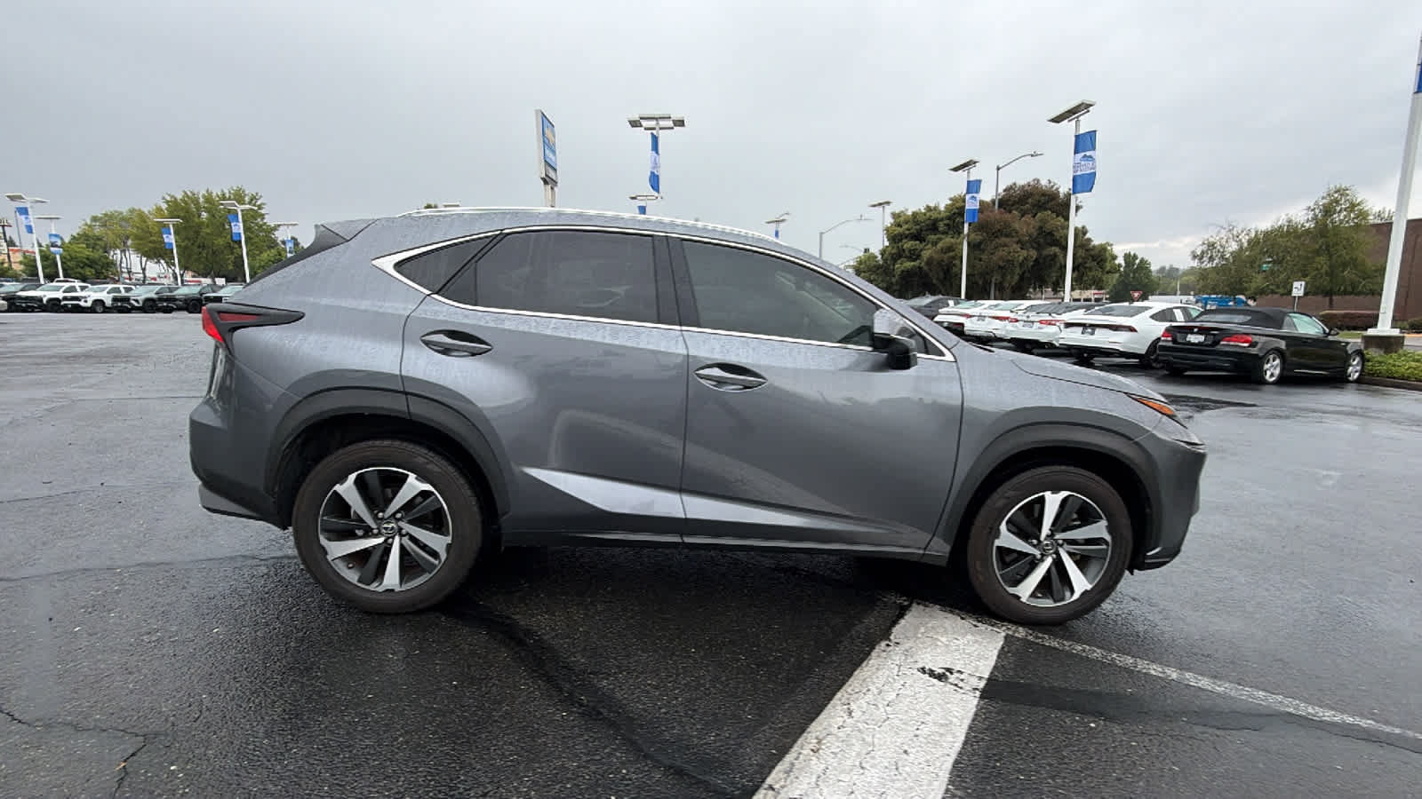 Used 2021 Lexus NX 300 FWD w/ Premium Package image 4