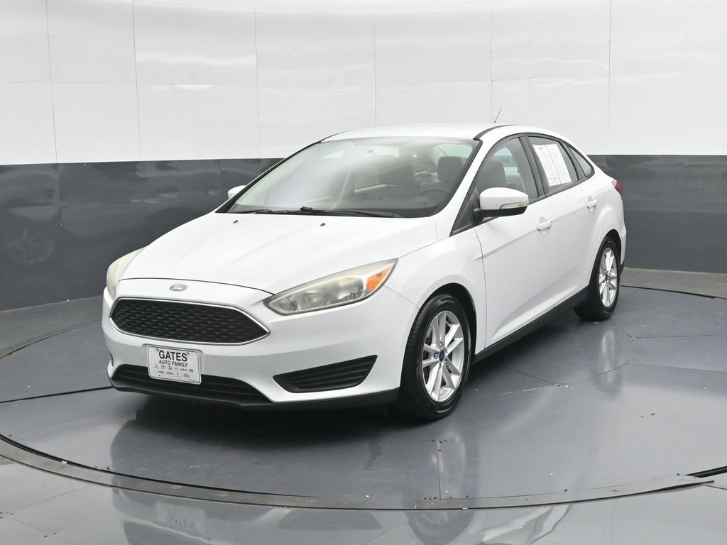 Used 2015 Ford Focus SE image 6