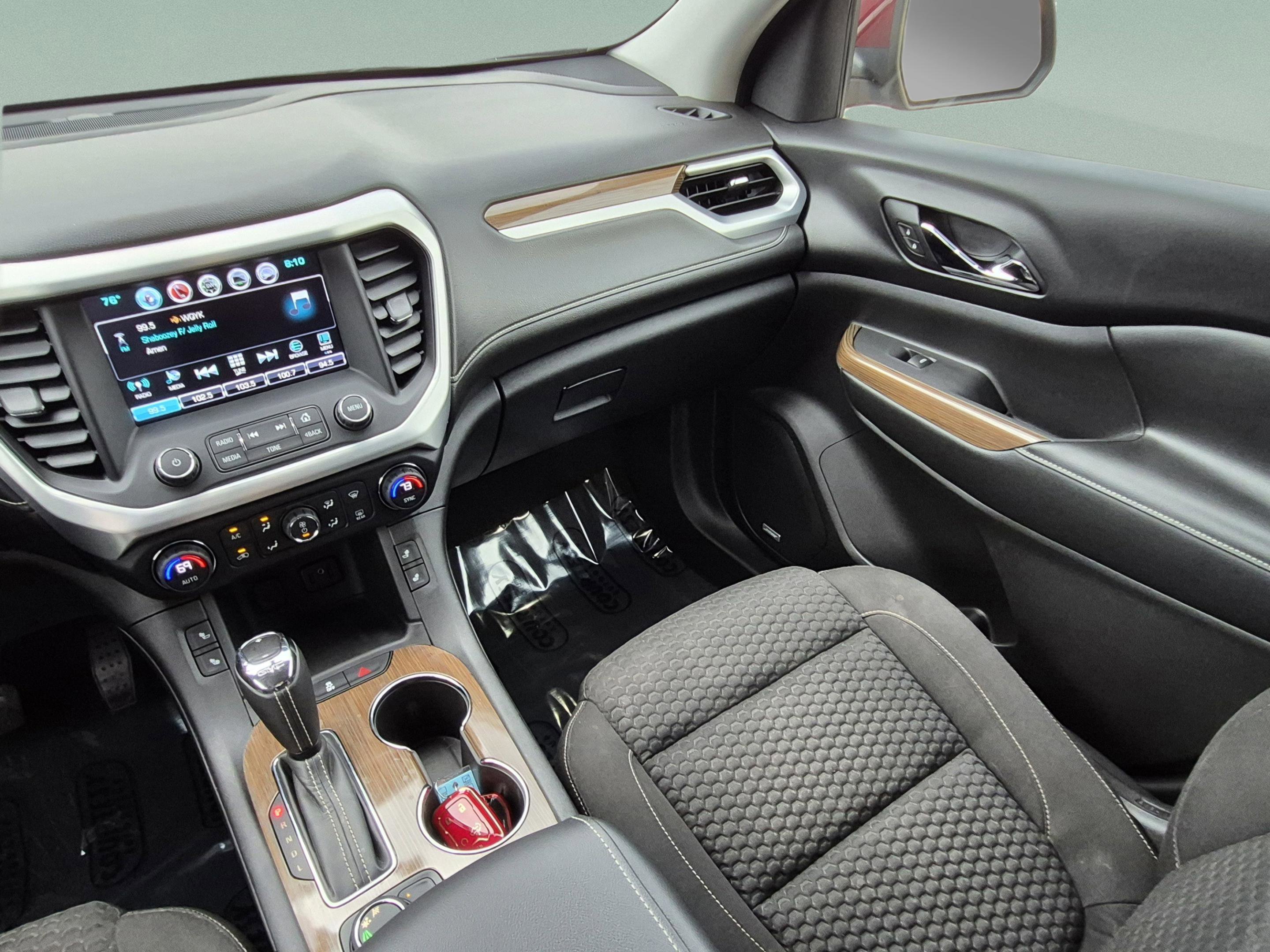 Used 2017 GMC Acadia SLE w/ Driver Alert Package I FWD image 14