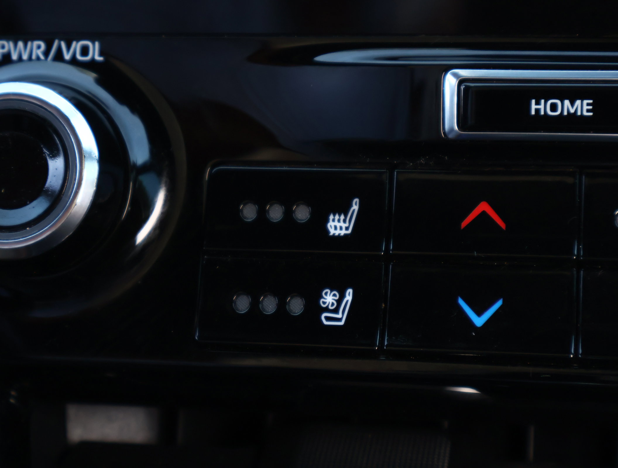 Used 2021 Toyota Highlander Platinum image 5