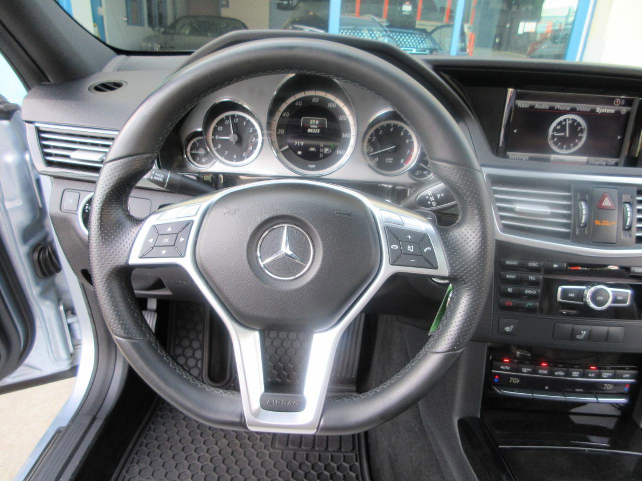 Used 2013 Mercedes-Benz E 350 4MATIC Wagon image 43