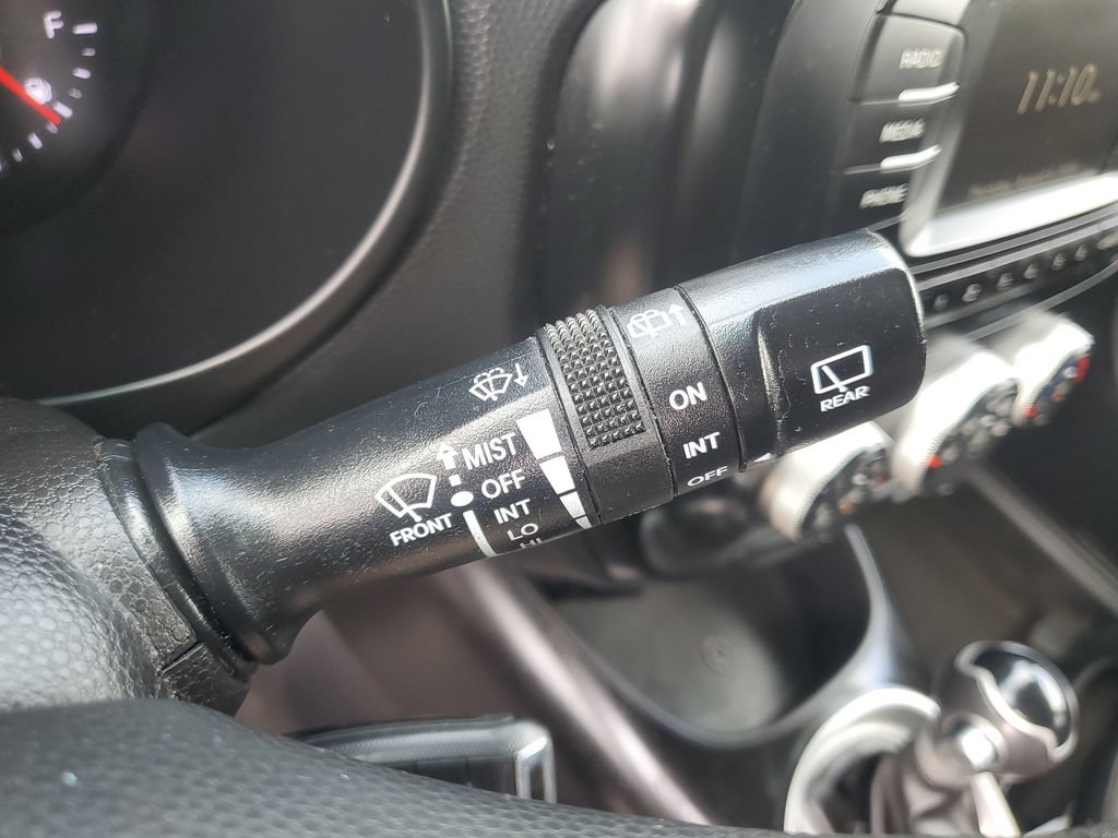 Used 2018 Kia Soul FWD image 14