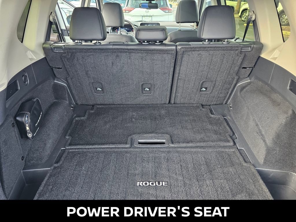 Certified 2023 Nissan Rogue Platinum AWD/4WD image 12