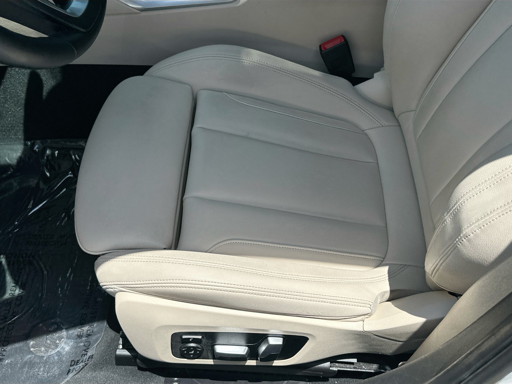 Used 2021 BMW 330i Sedan w/ Premium Package RWD image 19