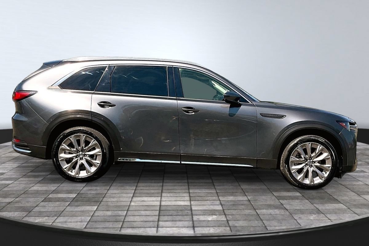 Used 2024 MAZDA CX-90 3.3 Turbo w/ Premium Package AWD/4WD image 8