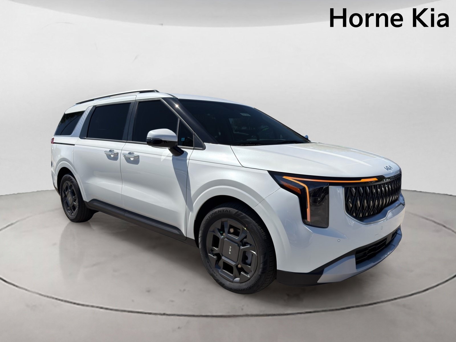 New 2026 Kia Carnival EX FWD image 2
