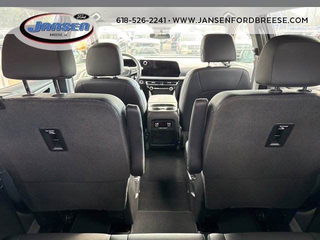 Used 2025 Chevrolet Traverse LT image 26