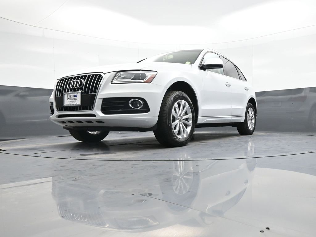 Used 2016 Audi Q5 2.0T Premium Plus w/ Technology Package image 26