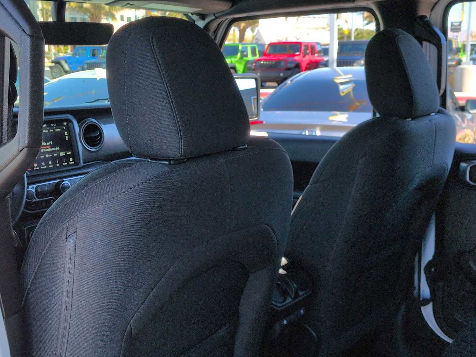 Used 2021 Jeep Wrangler Unlimited Sport image 19