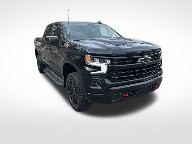 Used 2024 Chevrolet Silverado 1500 LT Trail Boss w/ Convenience Package II image 8