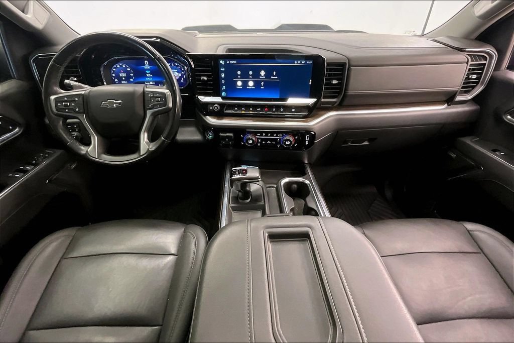 Used 2022 Chevrolet Silverado 1500 LT Trail Boss w/ LT Trail Boss Premium Package AWD/4WD image 14
