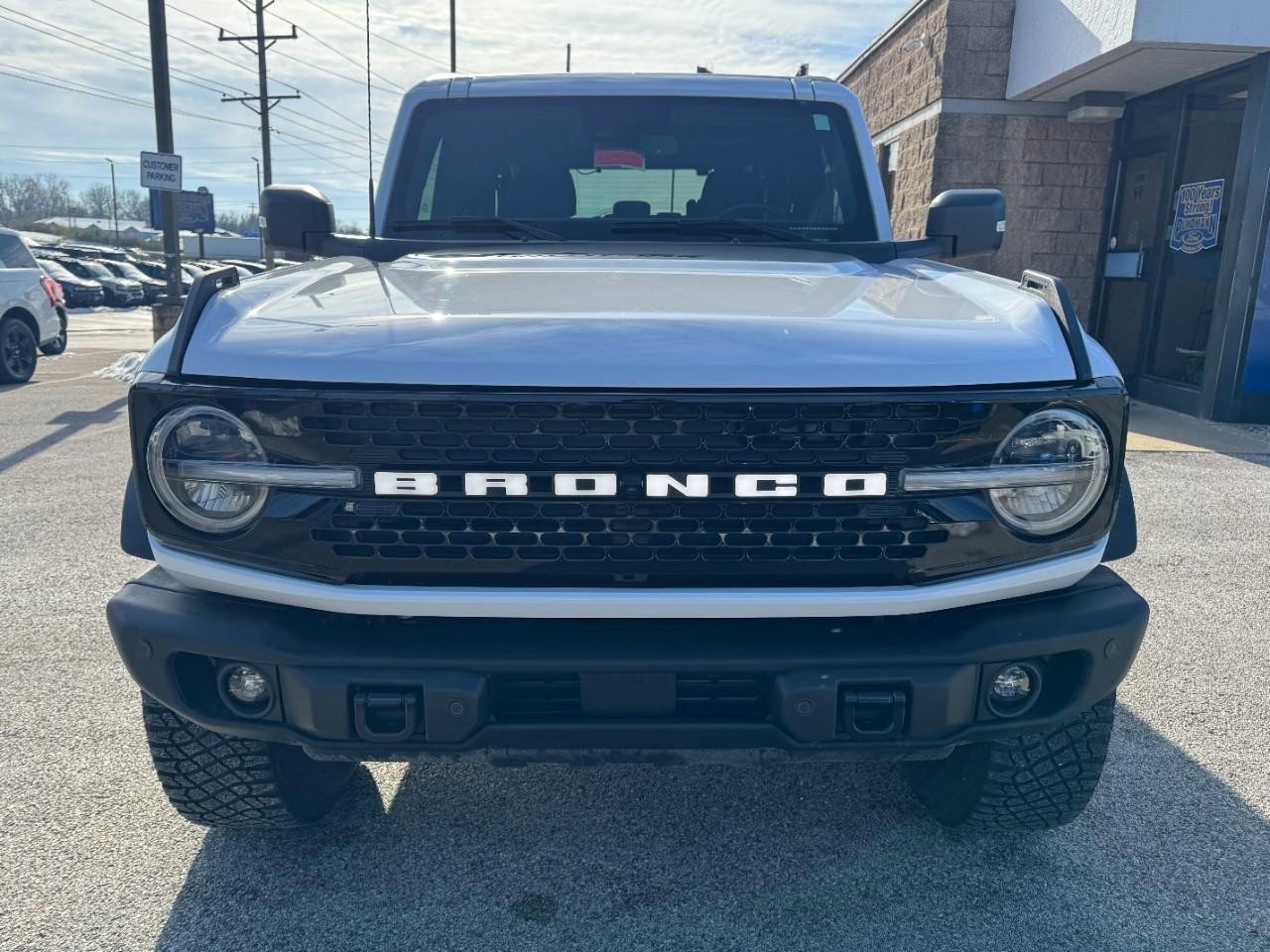 Used 2023 Ford Bronco Wildtrak image 9