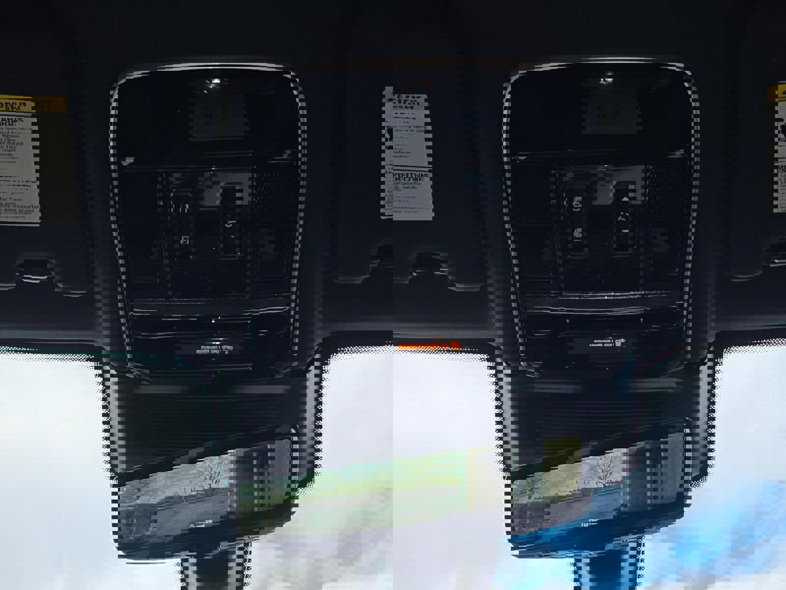 New 2026 Land Rover Range Rover Long Wheelbase SE image 23