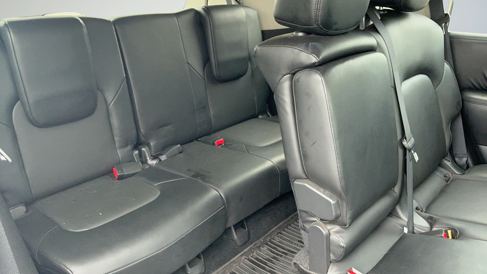 Certified 2023 Nissan Armada SV w/ Cargo Package AWD/4WD image 43