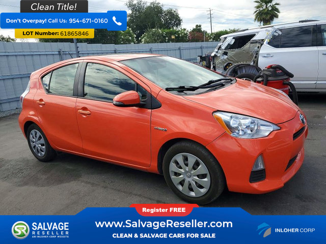 Used 2013 Toyota Prius C Three FWD image 5