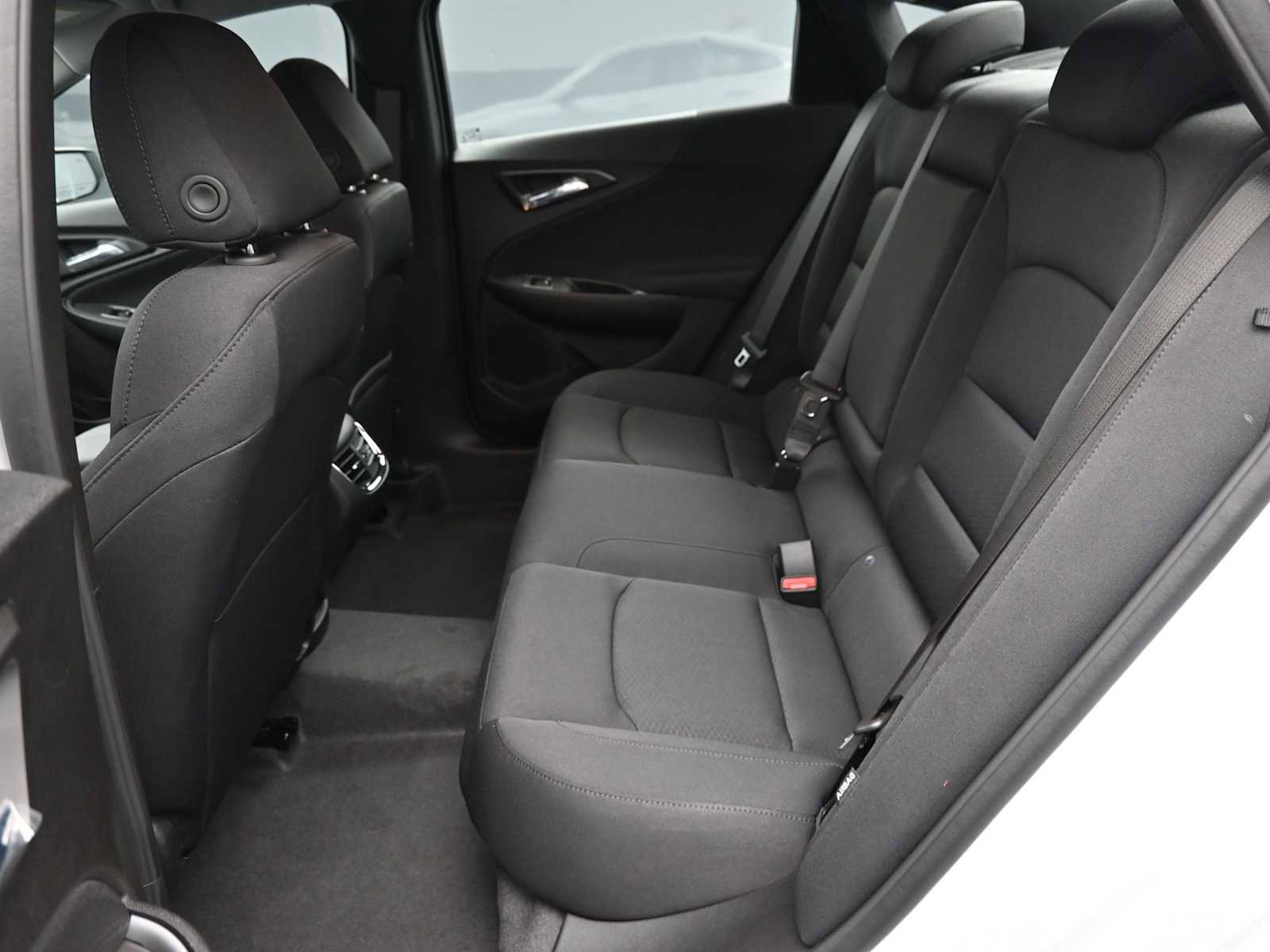 New 2025 Chevrolet Malibu LT FWD image 13