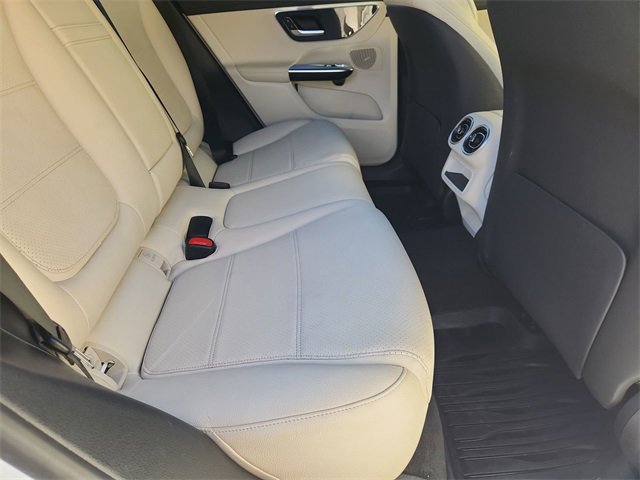 Used 2024 Mercedes-Benz GLC 300 4MATIC image 26