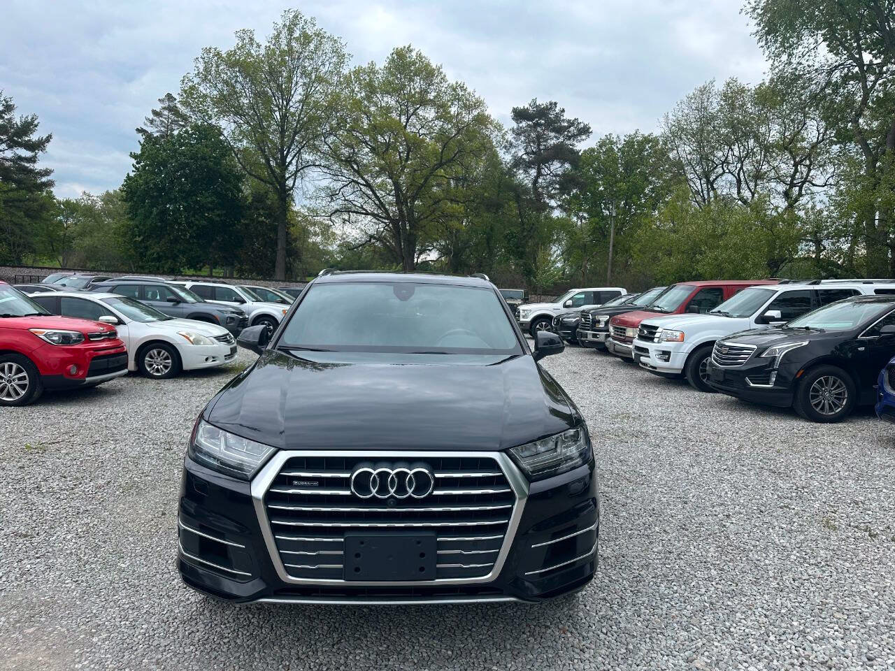 Used 2017 Audi Q7 3.0T Premium Plus w/ Premium Plus Package AWD/4WD image 2