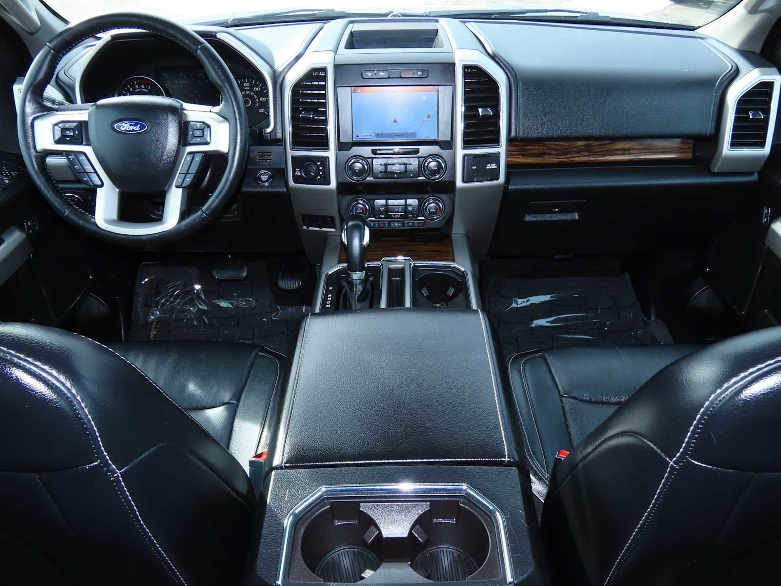 Certified 2019 Ford F150 Lariat w/ FX4 Off-Road Package image 26