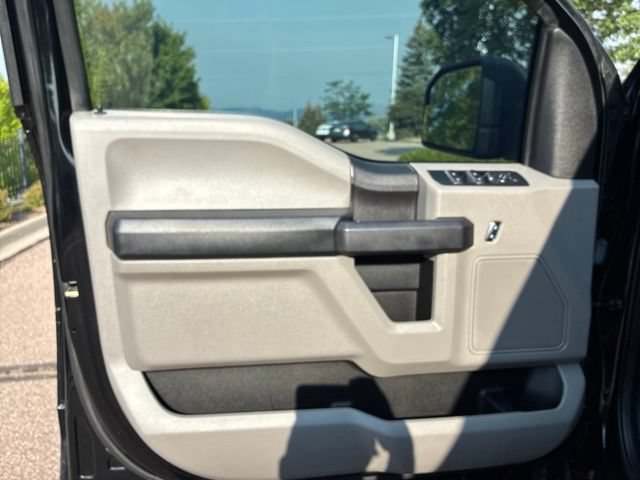 Used 2016 Ford F150 XL w/ Equipment Group 101A Mid AWD/4WD image 21