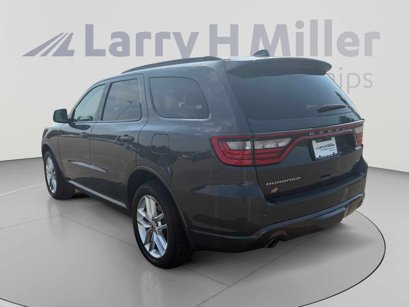 Used 2024 Dodge Durango GT AWD/4WD image 4