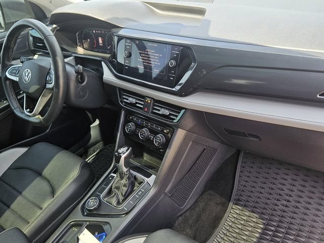 Used 2024 Volkswagen Taos SEL AWD/4WD image 17