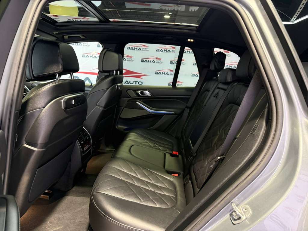 Used 2026 BMW X5 M60i image 42