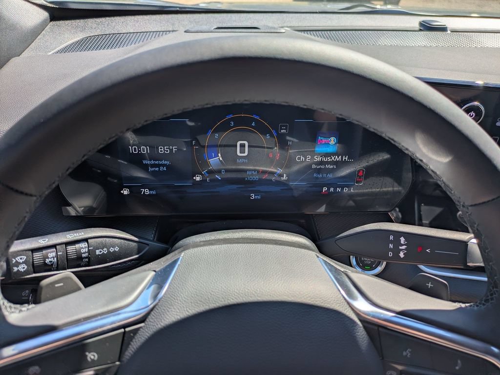 New 2026 Chevrolet Equinox LT w/ Safety and Technology Package FWD image 15
