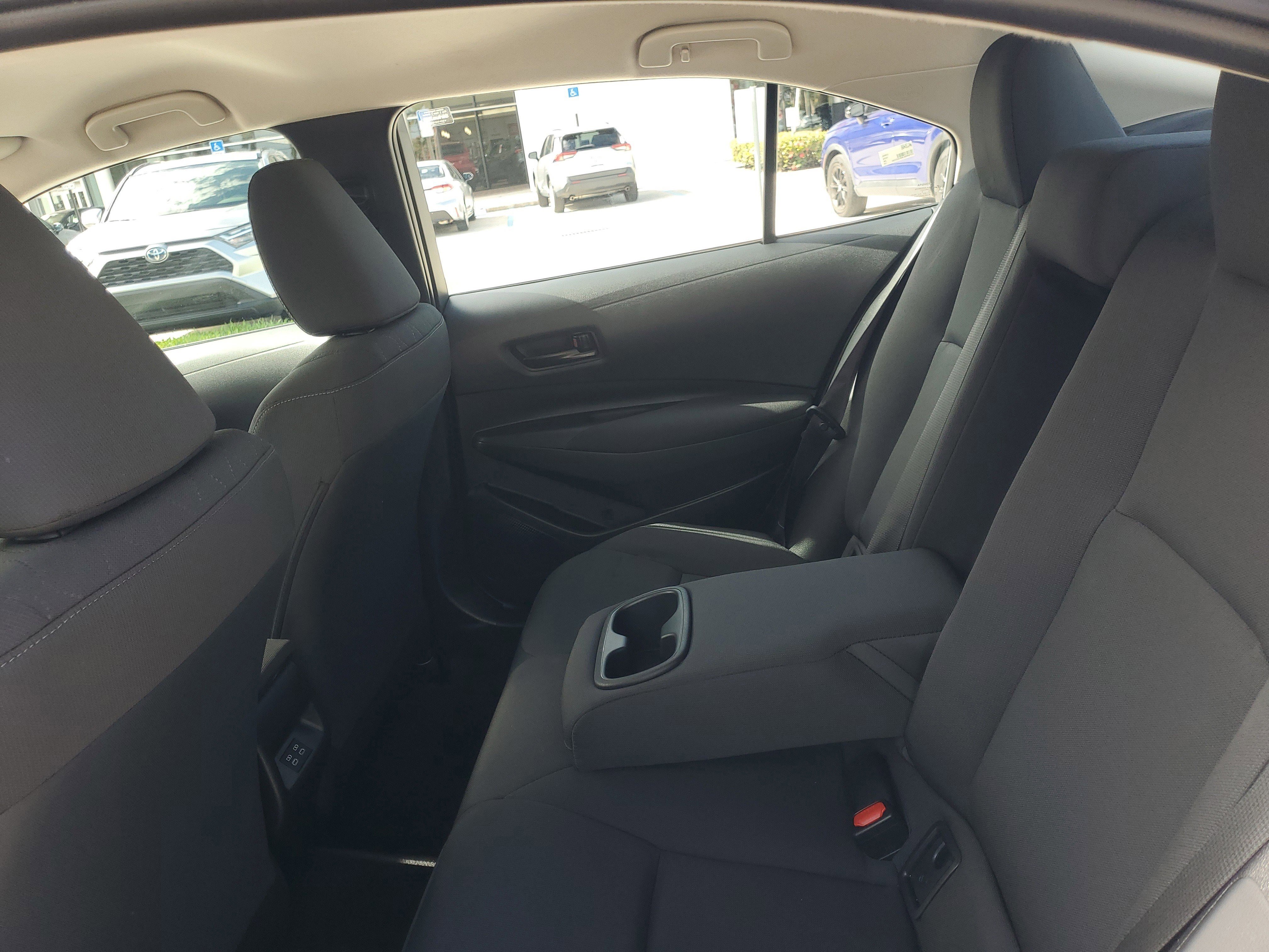 Used 2024 Toyota Corolla LE image 11