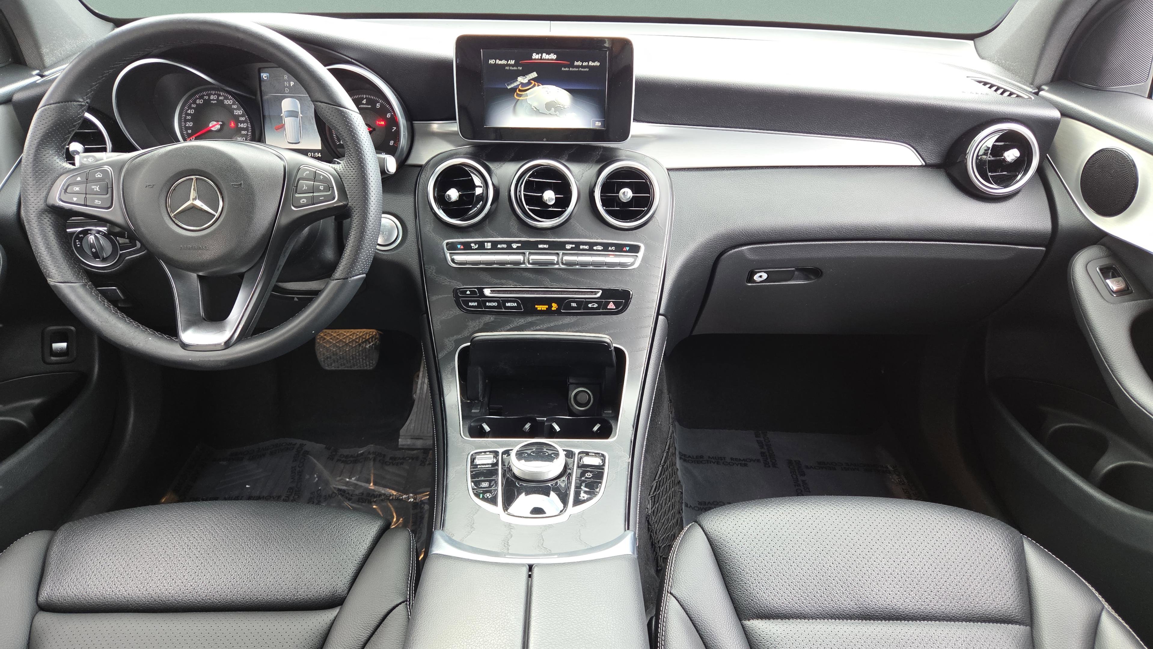 Used 2019 Mercedes-Benz GLC 300 image 12