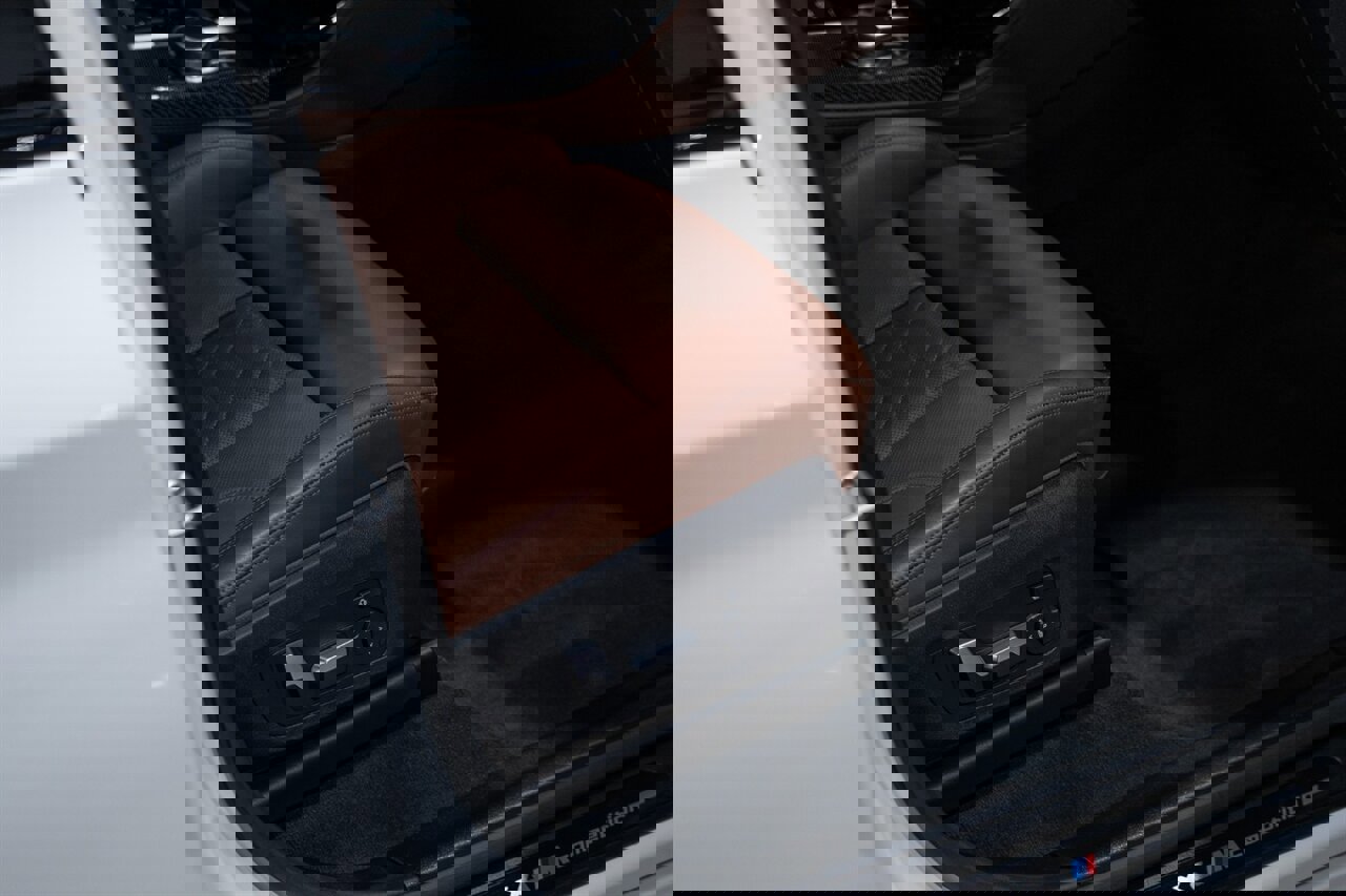 Used 2021 BMW X4 M w/ Competition Package image 36